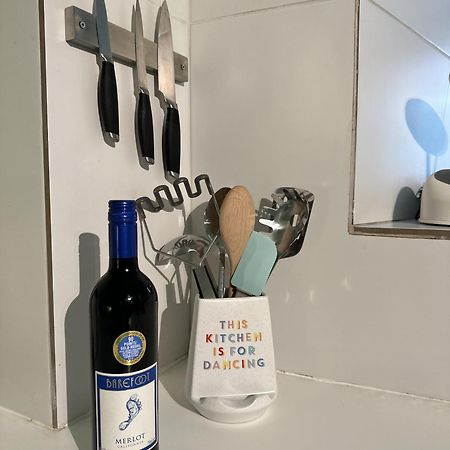 בריסטול Unique Clifton Apartment On Historic Crescent מראה חיצוני תמונה