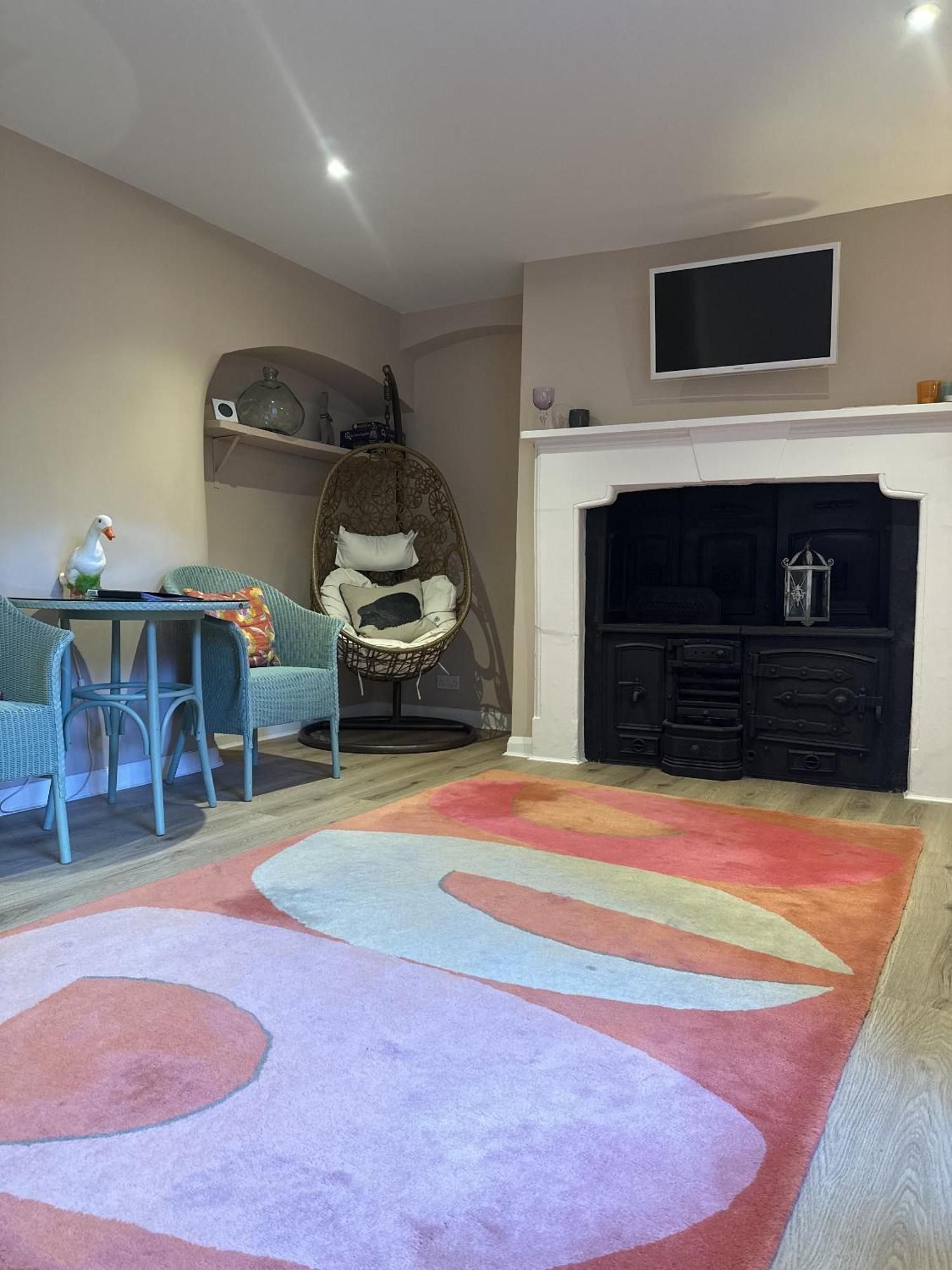 בריסטול Unique Clifton Apartment On Historic Crescent מראה חיצוני תמונה