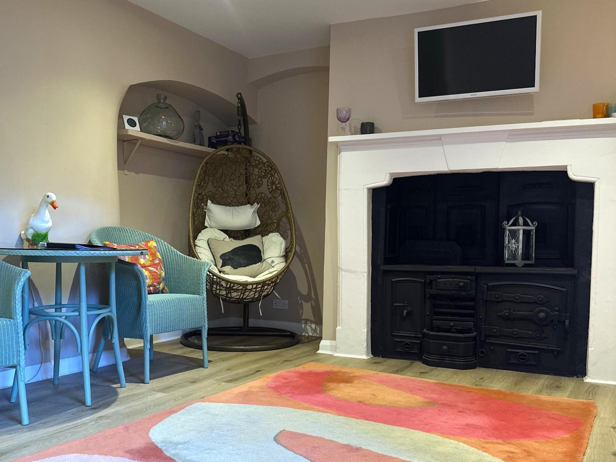 בריסטול Unique Clifton Apartment On Historic Crescent חדר תמונה